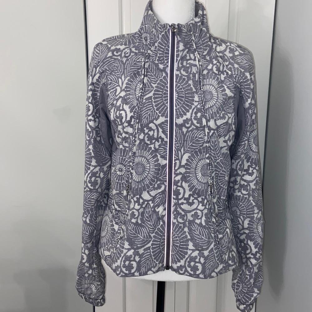 lululemon jacket